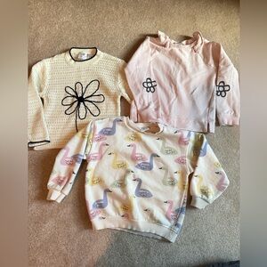 Girls size 5&6 sweatshirts and pullover